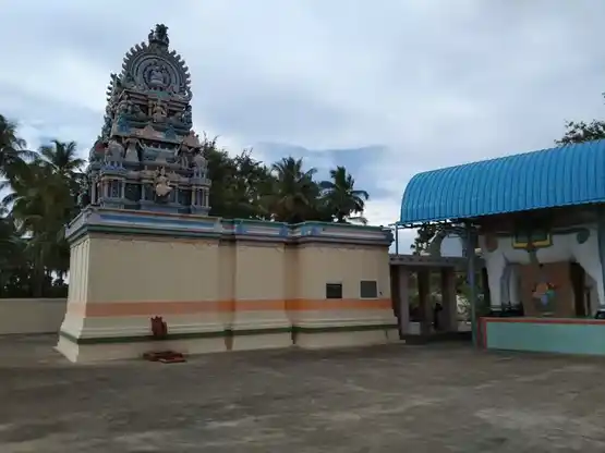 Arulmigu Valayapathiamman Temple, Near Valayapalayam Tank, K Vallagundapuram - 642207 அருள்மிகு வளையபதியம்மன் திருக்கோயில், Near Valayapalayam Tank, K Vallagundapuram - 642207, Tiruppur - Ancient Temple Architecture and History Image 3