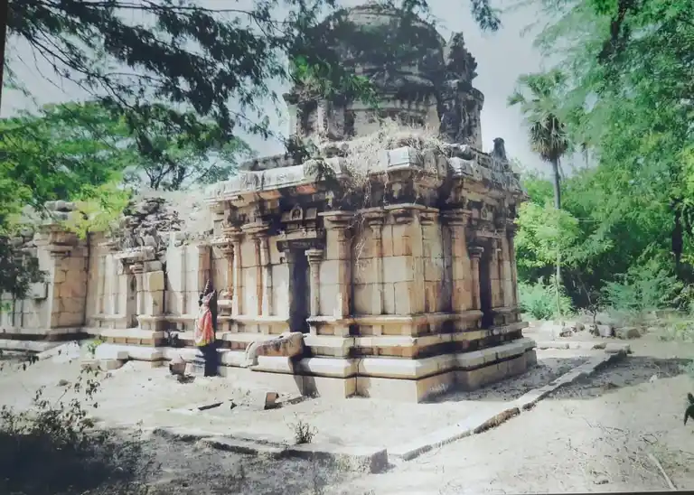 Arulmigu Valeeswarar Soleeswarar Temple, V.Thuraiyur - 621112 Arulmigu Valeeswarar Soleeswarar Temple, V.Thuraiyur - 621112, Thiruchirappalli - Ancient Temple Architecture and History Image 6