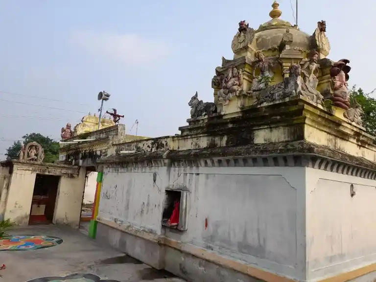 Arulmigu Vallaba Vinayagar Temple, Ichiputhur - 631003 அருள்மிகு வல்லப விநாயகர் திருக்கோயில், இச்சிப்புத்தூர் - 631003, Ranipet - Ancient Temple Architecture and History Image 6