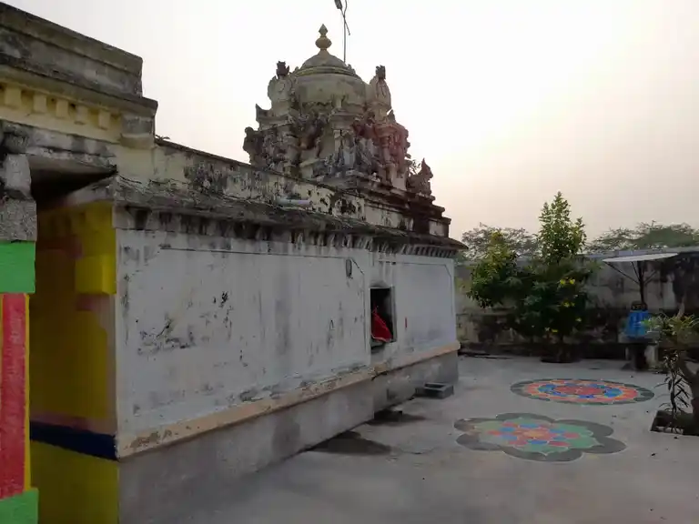 Arulmigu Vallaba Vinayagar Temple, Ichiputhur - 631003 அருள்மிகு வல்லப விநாயகர் திருக்கோயில், இச்சிப்புத்தூர் - 631003, Ranipet - Ancient Temple Architecture and History Image 8