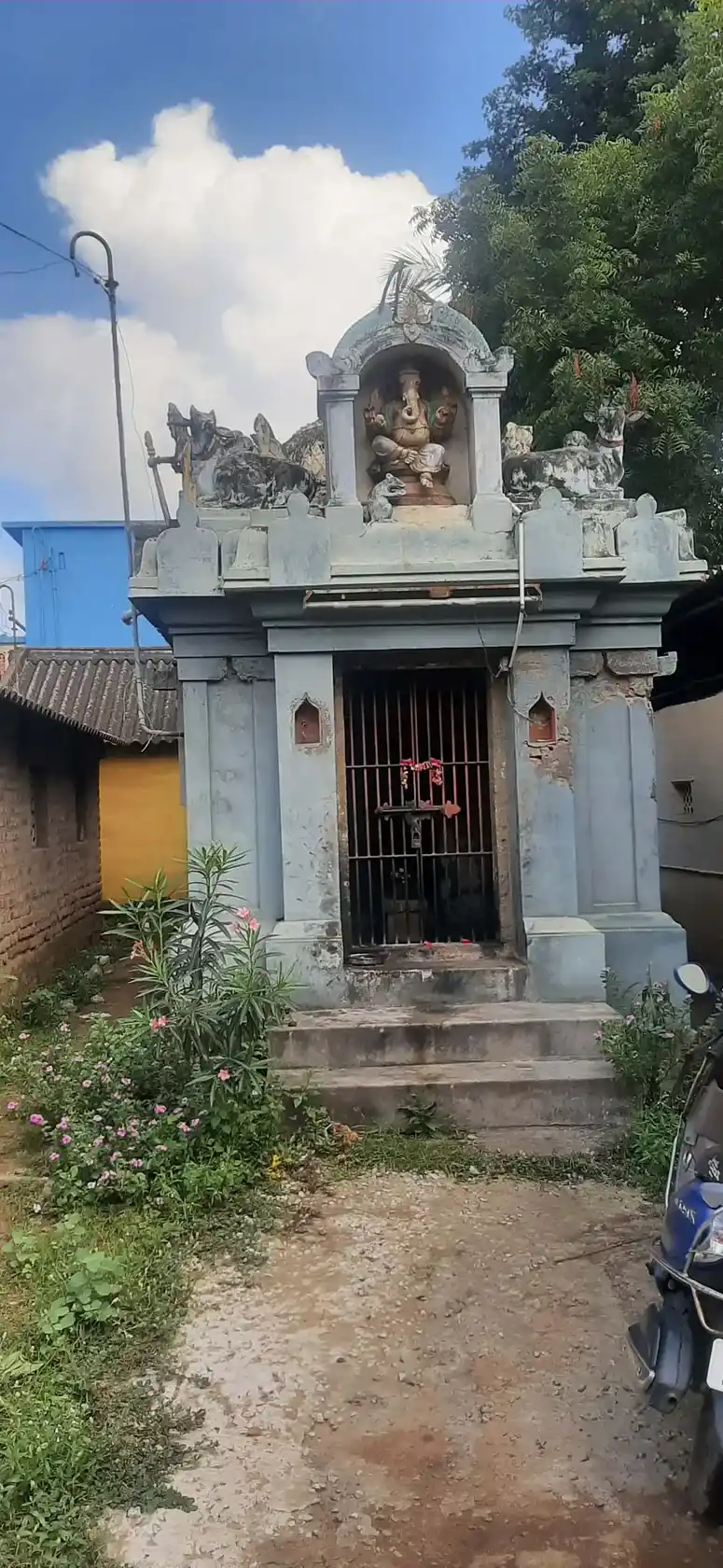 Arulmigu Vallaba Vinayagar Temple, Mannargudi - 614001