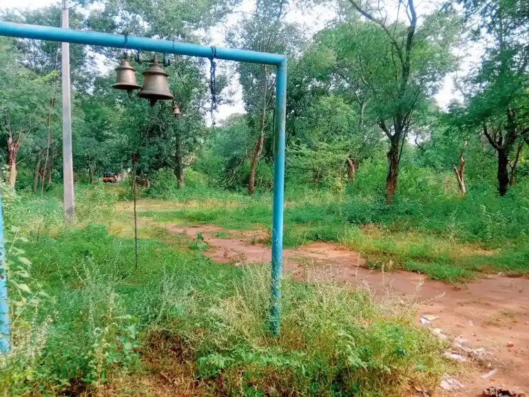 Arulmigu Valladikara Swamy And Veppangkudai Kannimaar Temple, Kudakipatti - 624401 அருள்மிகு வல்லடிக்காரசாமி மற்றும் வேப்பங்குடைகன்னிமார் திருக்கோயில், Kudakipatti - 624401, Dindigul - Ancient Temple Architecture and History Image 8