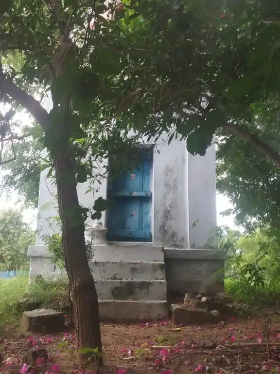 Arulmigu Vallakondamman Temple, Selnayakkanpatti - 625535 அருள்மிகு வல்லக்கொண்டம்மன் திருக்கோயில், Selnayakkanpatti - 625535, Madurai - Ancient Temple Architecture and History Image 2