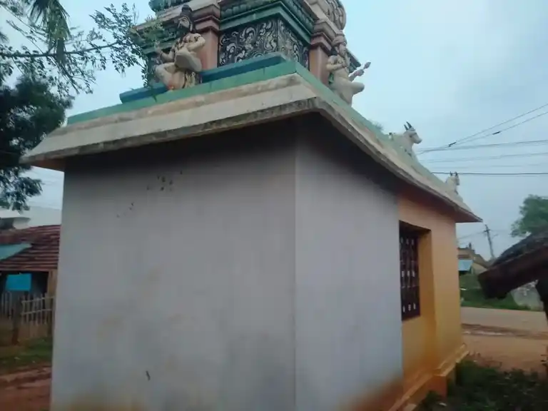 Arulmigu Vallavarana Vinayagar Temple, Nagamangalam - 621704