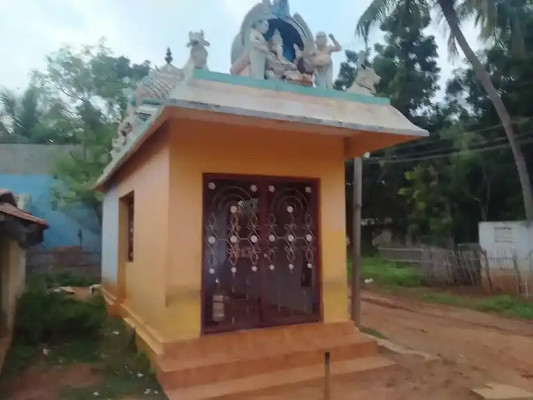 Arulmigu Vallavarana Vinayagar Temple, Nagamangalam - 621704 அருள்மிகு வல்லவராய விநாயகர் திருக்கோயில், Nagamangalam - 621704, Ariyalur - Ancient Temple Architecture and History Image 2