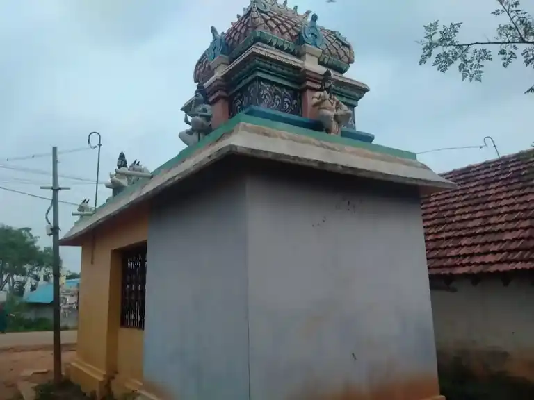 Arulmigu Vallavarana Vinayagar Temple, Nagamangalam - 621704 அருள்மிகு வல்லவராய விநாயகர் திருக்கோயில், Nagamangalam - 621704, Ariyalur - Ancient Temple Architecture and History Image 4