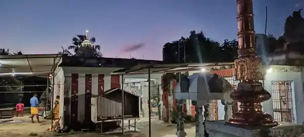 Arulmigu Valliswarar Temple, Meiyur - 603111 அருள்மிகு வள்ளிஸ்வரர் திருக்கோயில், மெய்யூர் கிராமம் - 603111, Chengalpattu - Ancient Temple Architecture and History Image 7