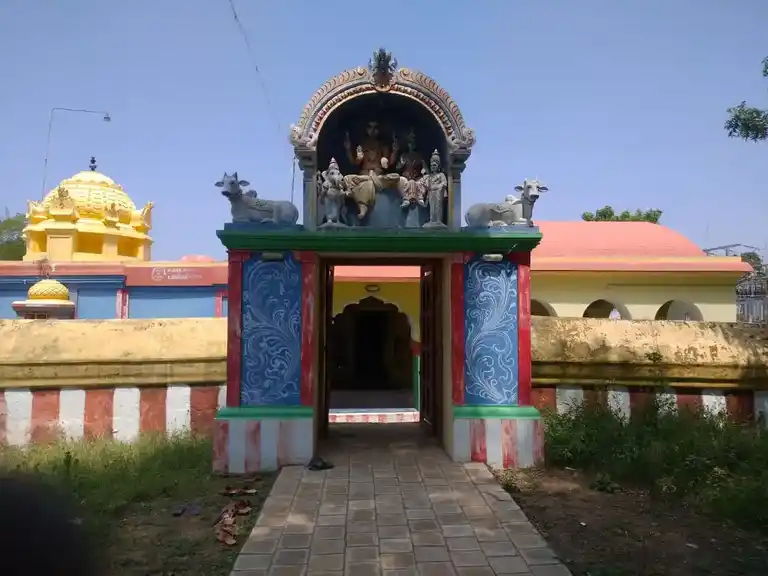 Arulmigu Valmeeganatha Swamy Temple, Onbathuvelli - 614302 அருள்மிகு வல்மீகநாதசுவாமி திருக்கோயில், Onbathuvelli - 614302, Thanjavur - Ancient Temple Architecture and History Image 3