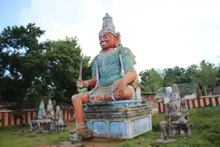 Arulmigu Valmuneesvarer Temple, A Semmankudi - 612605 அருள்மிகு வாழ்முனீஸ்வரர் திருக்கோயில், A Semmankudi - 612605, Thanjavur - Ancient Temple Architecture and History Image 2