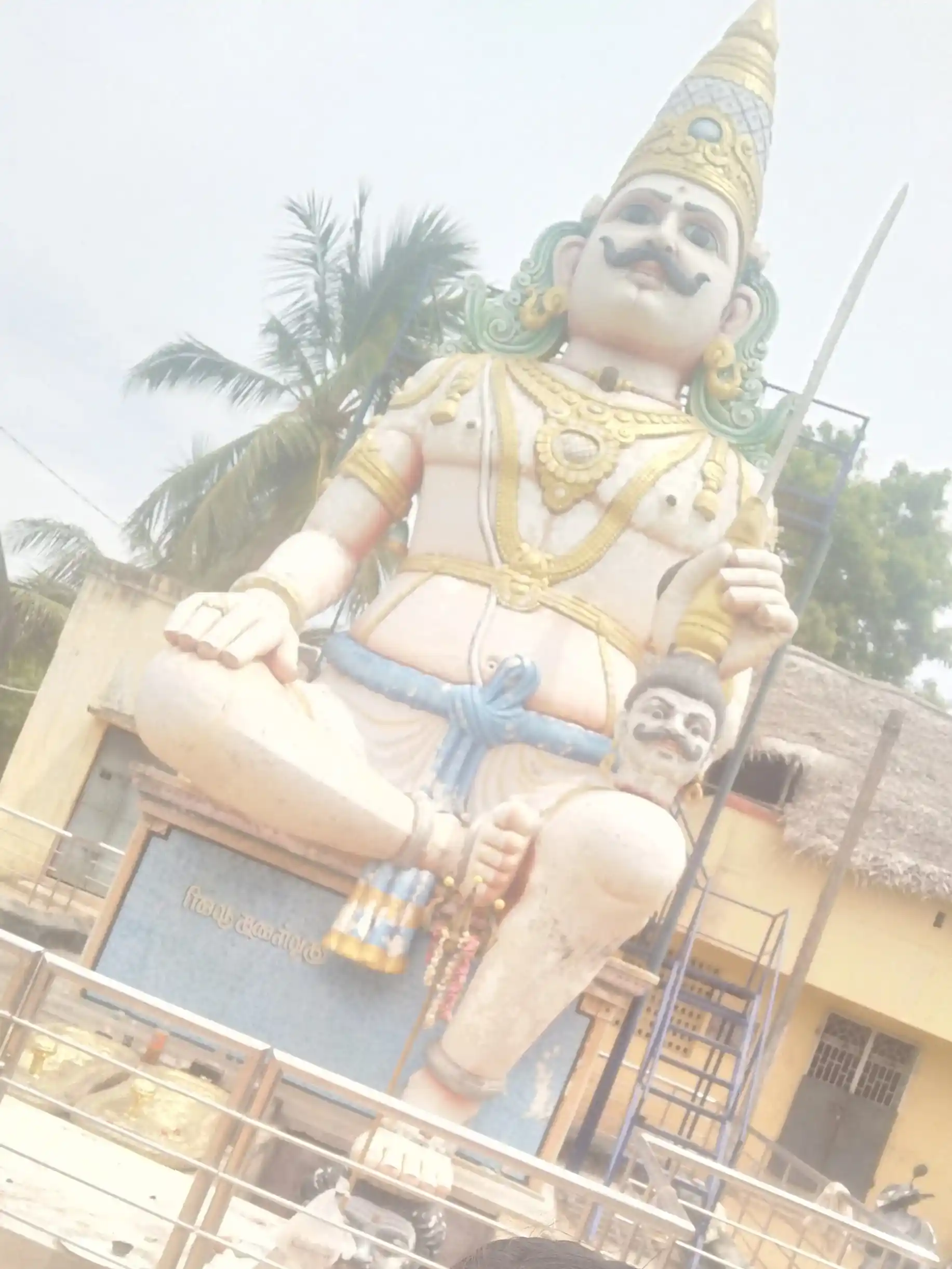 Arulmigu Valmuneswarar Temple, Nellithoppu - 613502 அருள்மிகு வால்முனீஸ்வரர் திருக்கோயில், Nellithoppu - 613502, Thanjavur - Ancient Temple Architecture and History Image 2