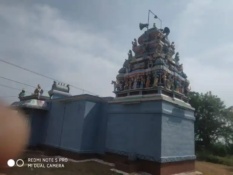 Arulmigu Valobireddy Pambu Perumal Temple, Mallur - 636203 அருள்மிகு வாலோபிரெட்டி பாம்பு பெருமாள் திருக்கோயில், Mallur - 636203, Salem - Ancient Temple Architecture and History Image 3