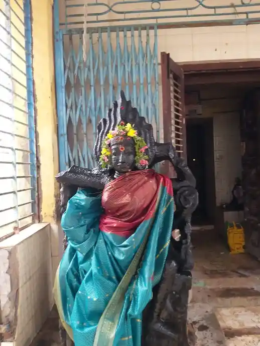 Arulmigu Valuthanayagiamman Temple, Pandukudi - 624404 அருள்மிகு. வழதநாயகியம்மன் திருக்கோயில், Pandukudi - 624404, Ramanathapuram - Ancient Temple Architecture and History Image 4