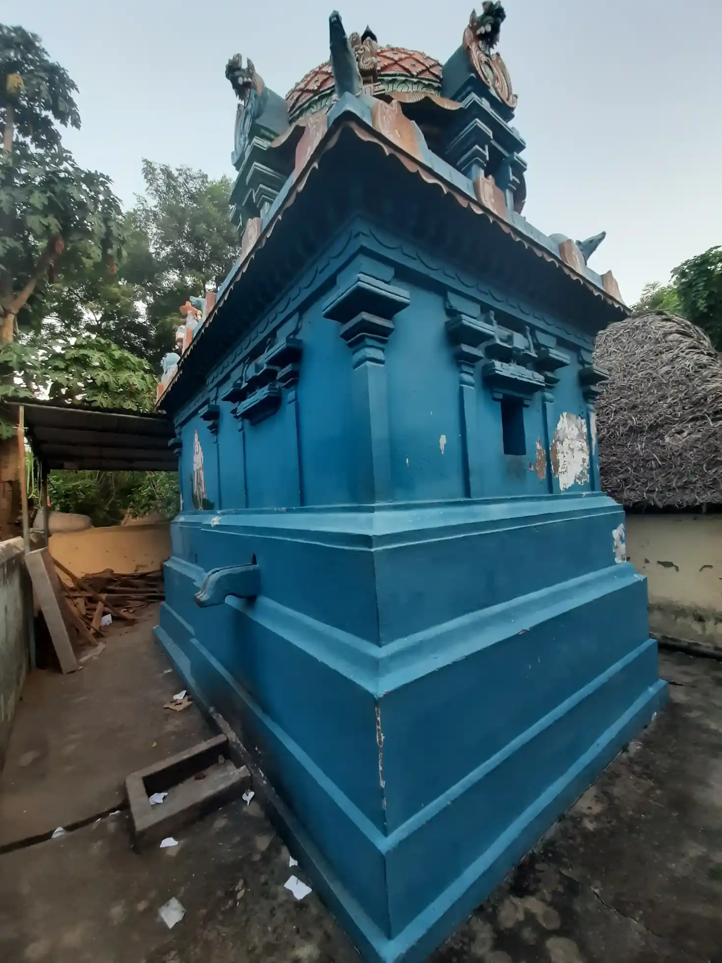 Arulmigu Vamana Pillayar Temple, Vayaloor - 609501 அருள்மிகு வாமனபிள்ளையார் திருக்கோயில், Vayaloor - 609501, Thiruvarur - Ancient Temple Architecture and History Image 3