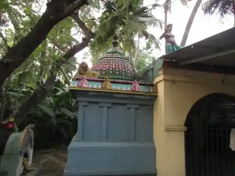 Arulmigu Vanadevadaiamman Temple, Valangaiman - 612804 Arulmigu Vanadevadaiamman Temple, Valangaiman - 612804, Thiruvarur - Ancient Temple Architecture and History Image 4