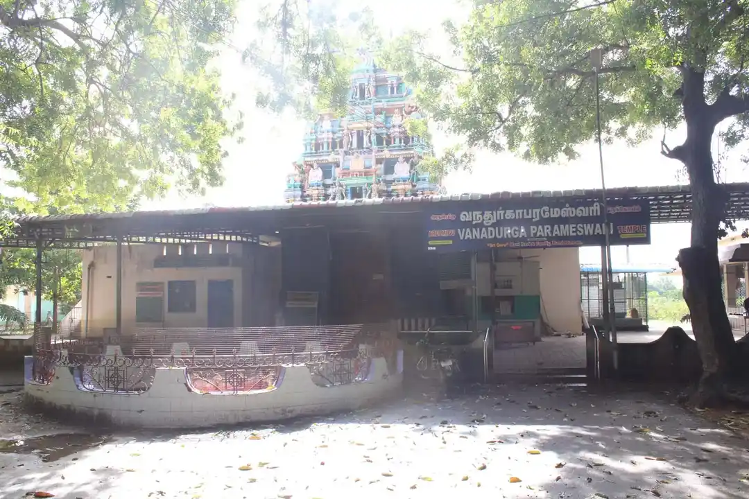 Arulmigu Vanadurgaparameswari Temple, Kathiramangalam, Kathiramangalam - 612106 அருள்மிகு வனதுர்காபரமேஸ்வரி திருக்கோயில், கதிராமங்கலம், Kathiramangalam - 612106, Thanjavur - Ancient Temple Architecture and History Image 2