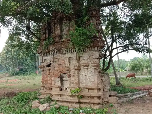 Arulmigu Vancheeswarar Temple, Paalaiyur - 612203 அருள்மிகு வாஞ்சீஸ்வரர் திருக்கோயில், பரமசிவபுரம், Palaiyur - 612203, Mayiladuthurai - Ancient Temple Architecture and History Image 3