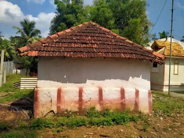 Arulmigu Vanchiamman Temple, Kaplangarai - 642120 அருள்மிகு வஞ்சியம்மன் திருக்கோயில், Kaplangarai - 642120, Coimbatore - Ancient Temple Architecture and History Image 4