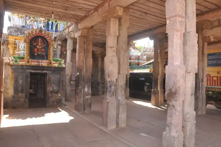 Arulmigu Vanchinathaswami Temple, Srivanchiyam - 610107 அருள்மிகு வாஞ்சிநாதசுவாமி திருக்கோயில், ஸ்ரீவாஞ்சியம், நன்னிலம் வட்டம் - 610107, Thiruvarur - Ancient Temple Architecture and History Image 6