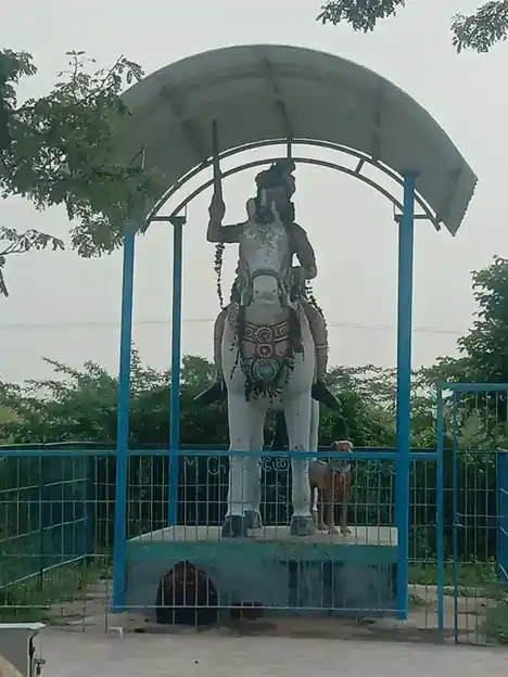 Arulmigu Vandaruyanpatti Karupanna Swamy Temple, Vandaruyanpatti - 624620