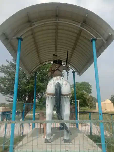 Arulmigu Vandaruyanpatti Karupanna Swamy Temple, Vandaruyanpatti - 624620 அருள்மிகு வாண்டருயன்பட்டி கருப்பணசாமி கோயில், Vandaruyanpatti - 624620, Dindigul - Ancient Temple Architecture and History Image 3