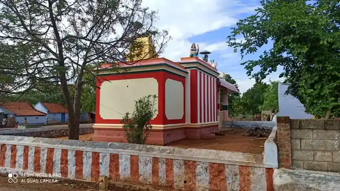 Arulmigu Vandi Malaiatchiamman Temple, Isavankulam, Padmanabhamangalam - 628619 அருள்மிகு வண்டி மலைச்சியம்மன் திருக்கோயில், Isavankulam, Padmanabhamangalam - 628619, Thoothukudi - Ancient Temple Architecture and History Image 2