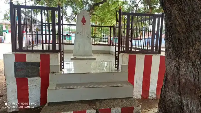 Arulmigu Vandi Malaiatchiamman Temple, Isavankulam, Padmanabhamangalam - 628619 அருள்மிகு வண்டி மலைச்சியம்மன் திருக்கோயில், Isavankulam, Padmanabhamangalam - 628619, Thoothukudi - Ancient Temple Architecture and History Image 3