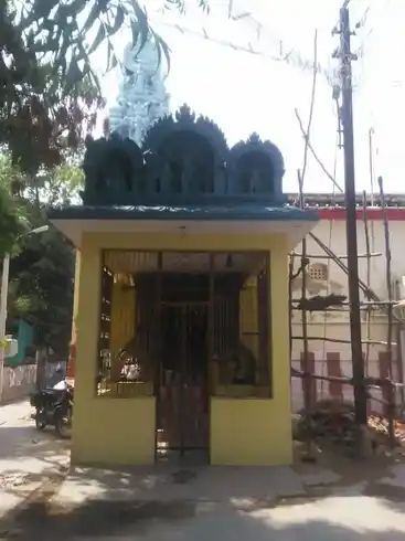 Arulmigu Vandimalaitchiamman Temple, Eral - 628802 அருள்மிகு வண்டி மலைச்சியம்மன் திருக்கோயில், Eral - 628802, Thoothukudi - Ancient Temple Architecture and History Image 2