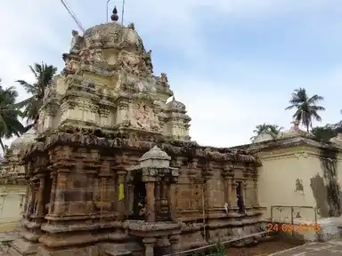 Arulmigu Vandurainathaswamy Temple, Thiruvandudurai - 614717 அருள்மிகு வண்டுறைநாத சுவாமி திருக்கோயில், திருவண்டுதுறை - 614717, Thiruvarur - Ancient Temple Architecture and History Image 8