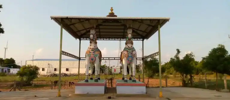 Arulmigu Vanjiamman, Sooriamman And Vinayagar Temple, Pushpathur - 624618 அருள்மிகு வஞ்சியம்மன், சூரியம்மன் மற்றும் விநாயகர் திருக்கோயில், Pushpathur - 624618, Dindigul - Ancient Temple Architecture and History Image 7