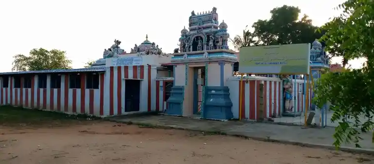 Arulmigu Vanjiamman, Sooriamman And Vinayagar Temple, Pushpathur - 624618 அருள்மிகு வஞ்சியம்மன், சூரியம்மன் மற்றும் விநாயகர் திருக்கோயில், Pushpathur - 624618, Dindigul - Ancient Temple Architecture and History Image 11