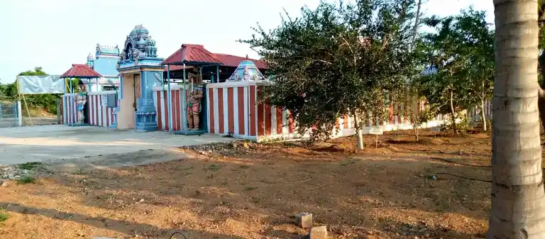 Arulmigu Vanjiamman, Sooriamman And Vinayagar Temple, Pushpathur - 624618 அருள்மிகு வஞ்சியம்மன், சூரியம்மன் மற்றும் விநாயகர் திருக்கோயில், Pushpathur - 624618, Dindigul - Ancient Temple Architecture and History Image 13