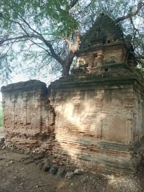 Arulmigu Vanjiyamman Temple, Nandhavanampalayam - 638673 அருள்மிகு வஞ்சியம்மன் திருக்கோயில், நந்தவனம்பாளையம், நந்தவனாம்பாளையம் - 638673, Tiruppur - Ancient Temple Architecture and History Image 3