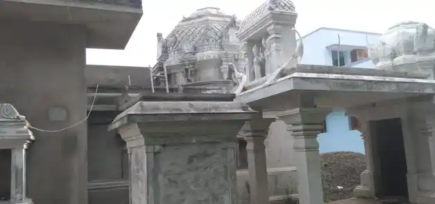 Arulmigu Vanmeeganathan Temple, Idakkiyum - 612203 அருள்மிகு வான்மீகநாதர் திருக்கோயில், இடக்கியம் - 612203, Mayiladuthurai - Ancient Temple Architecture and History Image 3