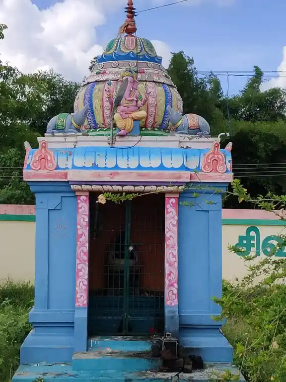 Arulmigu Vanmeeganathaswamy Temple, Thiruneipper - 610202 அருள்மிகு வண்மீகநாதசுவாமி திருக்கோயில், Thiruneipper - 610202, Thiruvarur - Ancient Temple Architecture and History Image 3