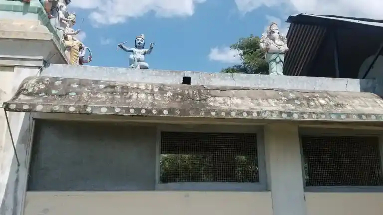 Arulmigu Vannamudaiya Ayyanar Temple, Kuzhalampatti - 621305 Arulmigu Vannamudaiya ayyanar Temple, Kuzhalampatti - 621305, Thiruchirappalli - Ancient Temple Architecture and History Image 9