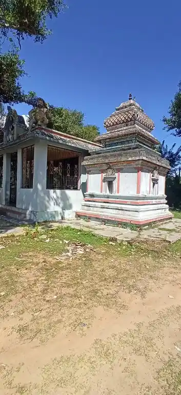 Arulmigu Vannamudayappa Ayyanar Temple, Vilakudi - 614715 அருள்மிகு வண்ணமுடையப்ப அய்யனார் திருக்கோயில், விளக்குடி - 614715, Thiruvarur - Ancient Temple Architecture and History Image 5