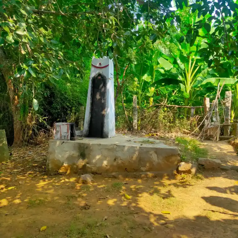 Arulmigu Vannarmadaswamy @ Sudalaimadaswamy Temple, Gopalasamudram - 627451 அருள்மிகு வண்ணார்மாடசாமி எசுடலைமாடசாமி திருக்கோயில், சேரன்மகாதேவி - 627451, Tirunelveli - Ancient Temple Architecture and History Image 2