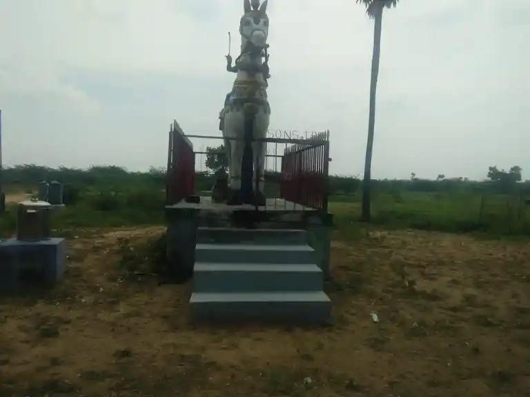 Arulmigu Vanniyadikkaruppar Temple, Vellamuthuppatti - 622102 அருள்மிகு வன்னியடிக்கருப்பர் திருக்கோயில், Vellamuthuppatti - 622102, Pudukkottai - Ancient Temple Architecture and History Image 3