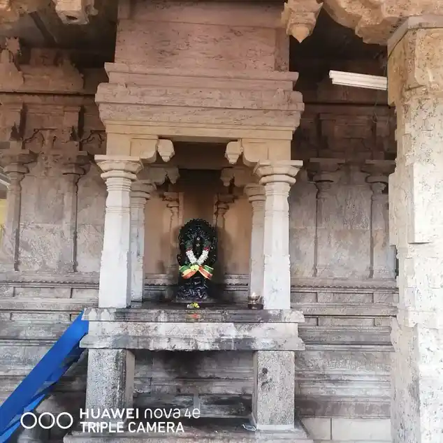 Arulmigu Vantharuleeswarar Temple, Amaravathypudur - 630301 அருள்மிகு வந்தருளீஸ்வரர் திருக்கோயில், Amaravathypudur - 630301, Sivagangai - Ancient Temple Architecture and History Image 3