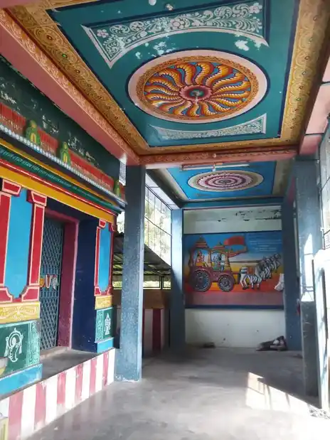 Arulmigu Varadaraja Perumal Temple, Agraharam, Rayam Pattai - 613204 அருள்மிகு வரதராஜப்பெருமாள் திருக்கோயில், Agraharam, Rayam Pattai - 613204, Thanjavur - Ancient Temple Architecture and History Image 4