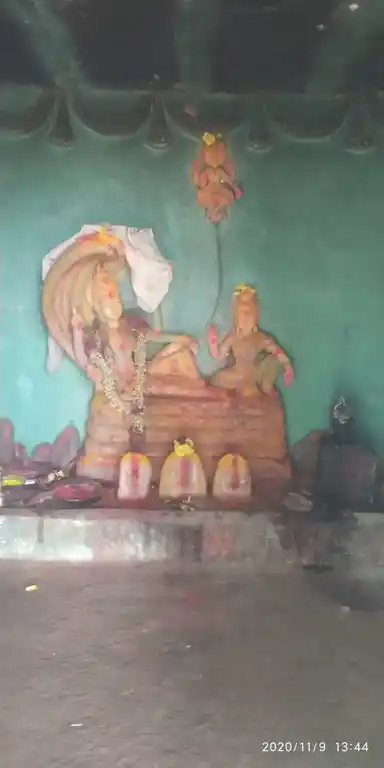 Arulmigu Varadaraja Perumal Temple, Near Pennagaram Court, Paruvathanahalli - 636810