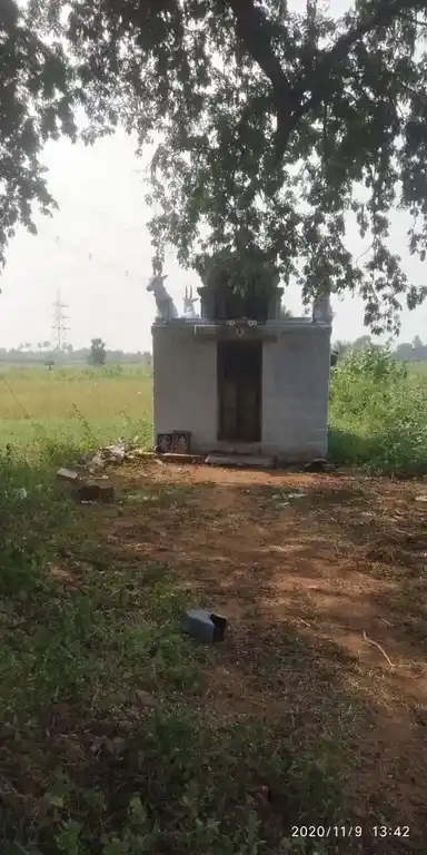 Arulmigu Varadaraja Perumal Temple, Near Pennagaram Court, Paruvathanahalli - 636810 அருள்மிகு வரதராஜப் பெருமாள் திருக்கோயில், Near Pennagaram Court, Paruvathanahalli - 636810, Dharmapuri - Ancient Temple Architecture and History Image 5