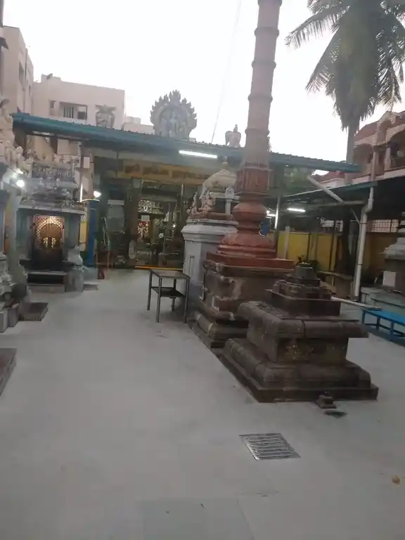 Arulmigu Varadaraja Perumal Temple, Purasawalkam, Chennai - 600084 அருள்மிகு வரதராஜ பெருமாள் திருக்கோயில், புரசைவாக்கம், சென்னை - 600084, Chennai - Ancient Temple Architecture and History Image 2