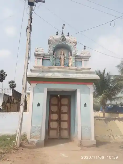 Arulmigu Varadaraja Perumal Temple, Sambuvarayanallore - 632301 Arulmigu Varadaraja Perumal Temple, Sambuvarayanallore - 632301, Tiruvannamalai - Ancient Temple Architecture and History Image 2