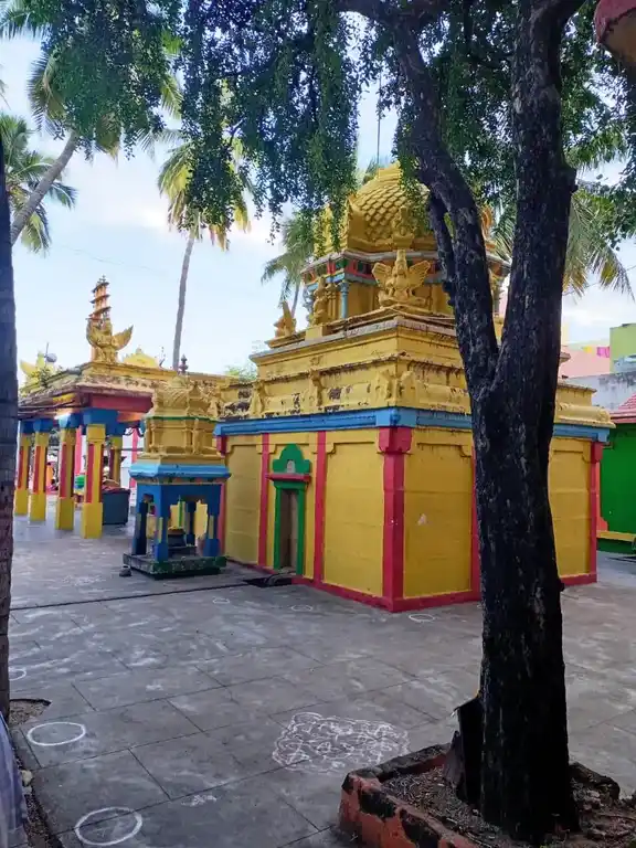 Arulmigu Varadaraja Perumal Temple, Vellore - 632007 அருள்மிகு வரதராஜப்பெருமாள் திருக்கோயில், வேலூர் - 632007, Vellore - Ancient Temple Architecture and History Image 4