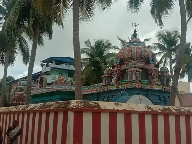 Arulmigu Varadarajaperumal Temple, Adirampattinam - 614701 அருள்மிகு வரதராஜ பெருமாள் திருக்கோயில், Adirampattinam - 614701, Thanjavur - Ancient Temple Architecture and History Image 2