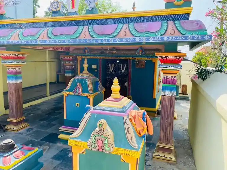 Arulmigu Varadarajaperumal Temple, Centre Of The Village, Pazhaverkadu - 601205