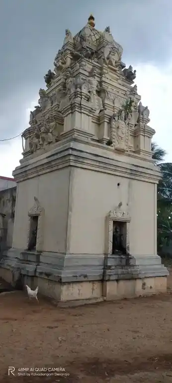 Arulmigu Varadarajaperumal Temple, Kalvadangam, Thevur - 637104 அருள்மிகு வரதராஜ பெருமாள் திருக்கோயில், Kalvadangam, Thevur - 637104, Salem - Ancient Temple Architecture and History Image 4
