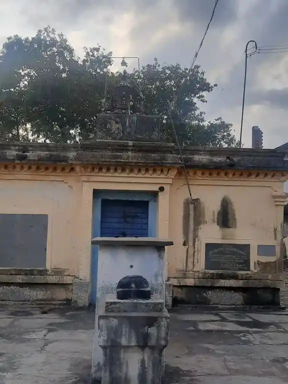 Arulmigu Varadarajaperumal Temple, Meyoor - 632301