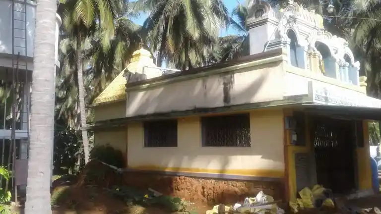 Arulmigu Varadarajaperumal Temple, Nedungulam - 637107 அருள்மிகு வரதராஜப்பெருமாள் திருக்கோயில், Nedungulam - 637107, Salem - Ancient Temple Architecture and History Image 4